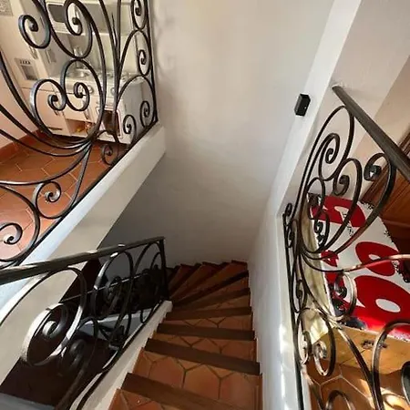 Un Coin De Paradis فيلة فالوريس