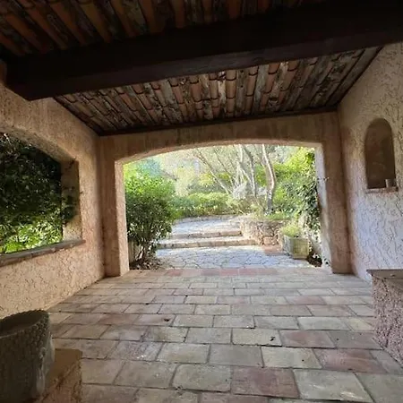 Un Coin De Paradis Vila Vallauris